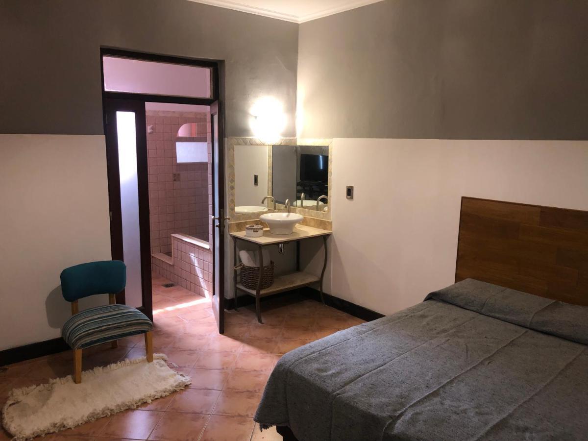 Hotel Petit Deluxe Salta Extérieur photo